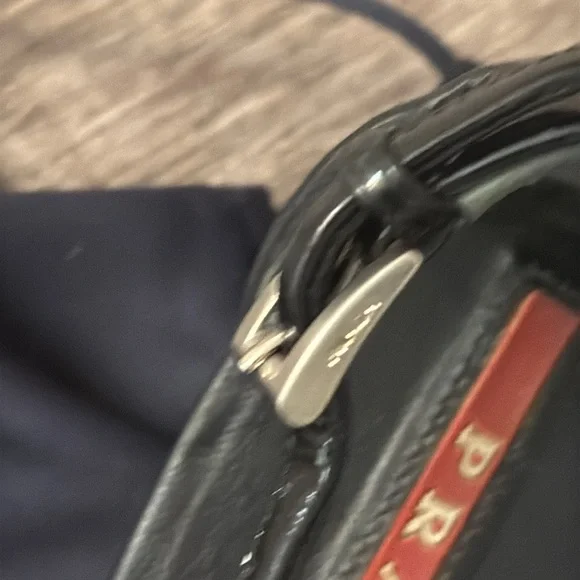 Authentic Prada sandals - Picture 2 of 9